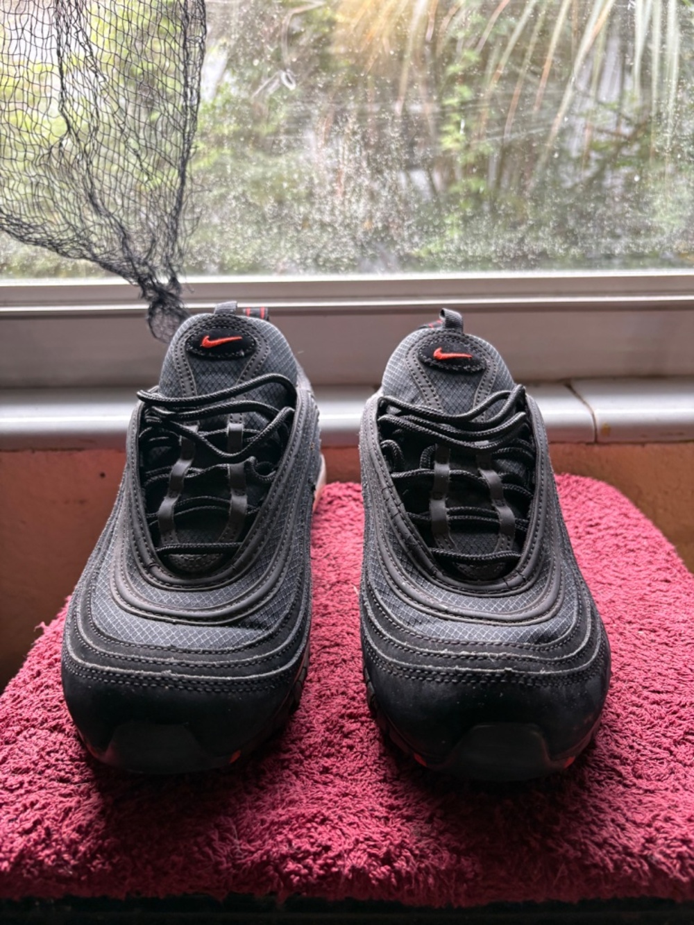 Nike - Picture 2 of 3
